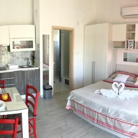 וודיצה Apartmani Bolero - Obiteljski Odmor מראה חיצוני תמונה