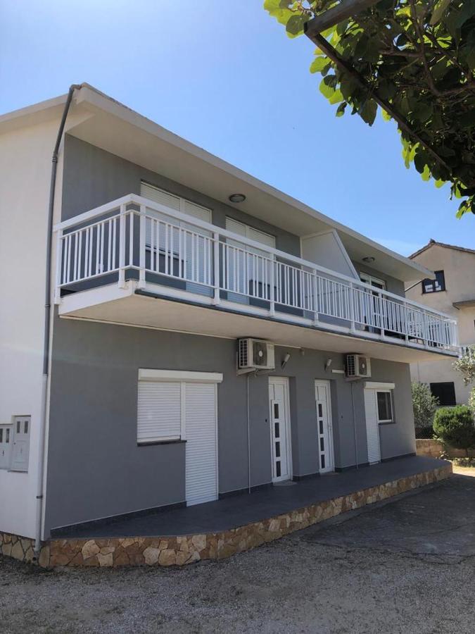 וודיצה Apartmani Bolero - Obiteljski Odmor מראה חיצוני תמונה