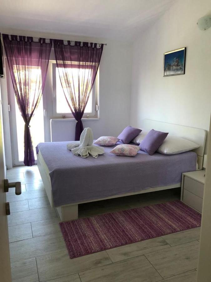וודיצה Apartmani Bolero - Obiteljski Odmor מראה חיצוני תמונה